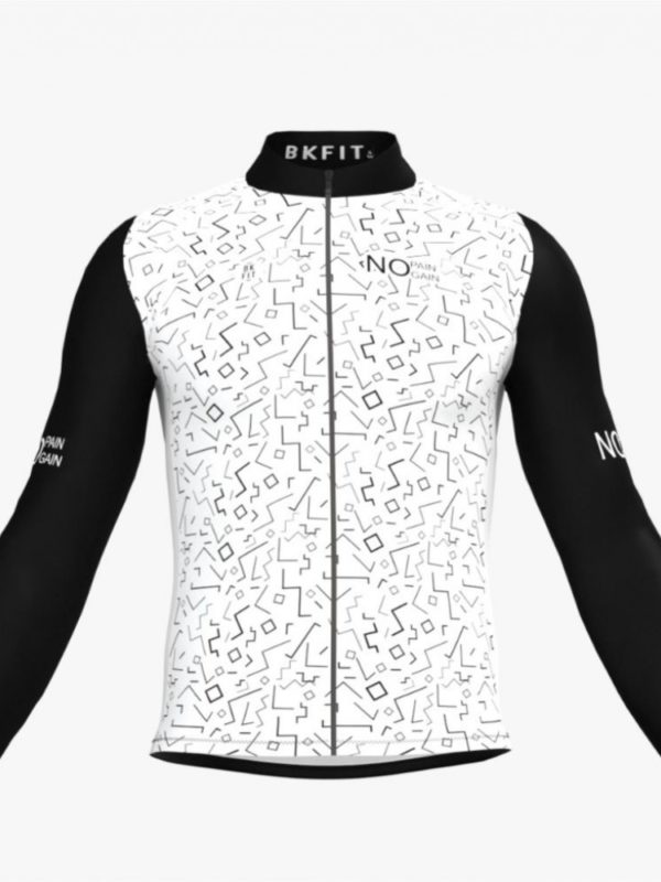 Maillot Entretiempo Plot