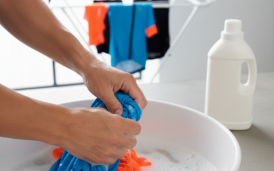 Cómo lavar y cuidar tu ropa de ciclismo para que dure más