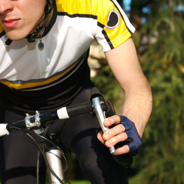 ¿Cuándo cambiar tu ropa de ciclismo? Señales claras que debes conocer